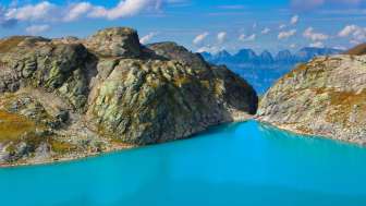 Wild lake