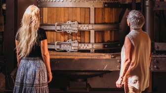 Graubünden wine hike © Heidiland Tourism / Jana Figliuolo