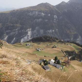 Idyllic Vättnerberg Mountain Terrace; © Alpinasol.ch