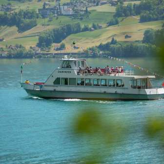 Boat trip on Lake Walen © Heidiland Tourism / Thomas Kessler Visual