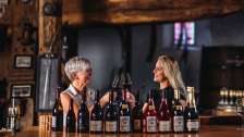 Wine cellar, Mother and daughter, Bündner Herrschaft, Maienfeld, Salenegg Castle, Wine tasting