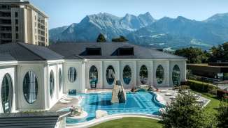 Tamina Therme_outdoor_pool_summer Tamina Therme_outdoor_pool_summer