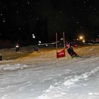 Neck-and-neck race at NightFight 45f49375