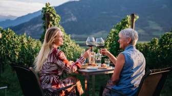 Dining at the Altes Torkel Jenins © Heidiland Tourism