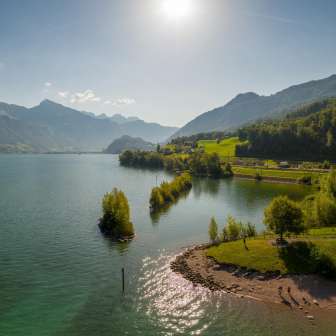 Lake Walen © Heidiland Tourism / Dolores Rupa