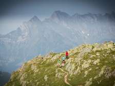 Hike, Alpine hike, folds, World Heritage Trail, UNESCO World Heritage Tectonic Arena Sardona, Alpine formation, mountains, World Heritage Sardona, rocks, Saronda World Heritage Trail, Thomas Kessler Visuals, Alps