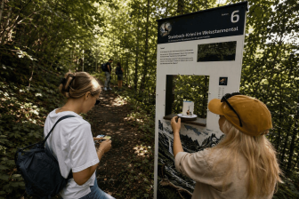 Information boards along the route © Heidiland Tourismus AG