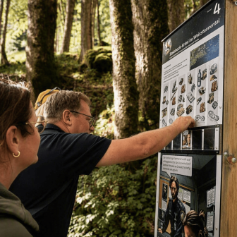 Information boards along the route © Heidiland Tourismus AG