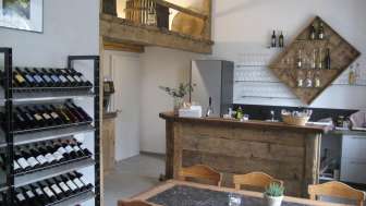 Vinotheque/Wine bar Maienfeld