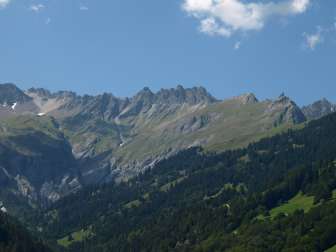 Striking rock formation in the Wildseehörner; © Alpinasol.ch