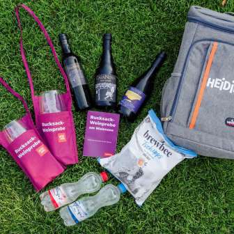 Contents backpack classic © Heidiland Tourismus / Kevin Wildhaber