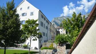 House Enderlin v. Montzwick "im Winkel"