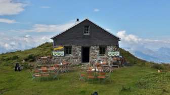 Alvier hut