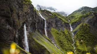 Weisstannen, Batöni, Weisstannen valley