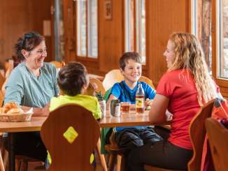 Prodkamm mountain inn Children, grandparents, lunch