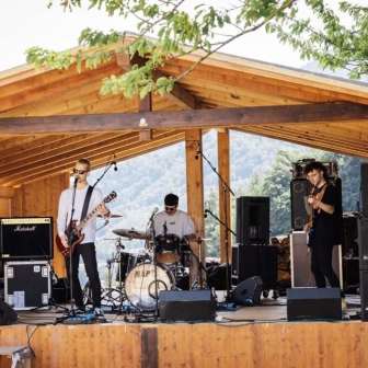 Spring rock (4)